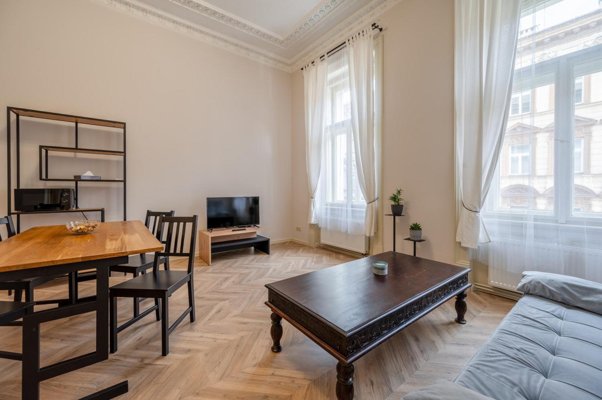 Palace Petrarca Prag Eksteriør billede